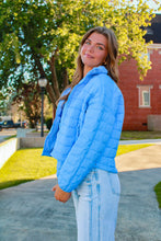 Load image into Gallery viewer, Cloudmont Puffer Jacket - Blue
