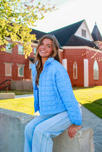 Load image into Gallery viewer, Cloudmont Puffer Jacket - Blue
