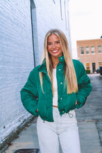 Load image into Gallery viewer, Alpine Puffer Jacket - Hunter Green
