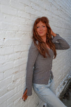 Load image into Gallery viewer, Seattle Ribbed Button Sweater - Gray
