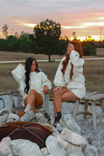 Load image into Gallery viewer, Forrest Oversize Sweatshirt - Camo
