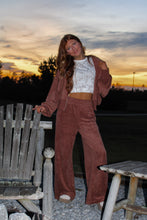 Load image into Gallery viewer, Delta Hoodie &amp; Pants Sweat Set - Brown
